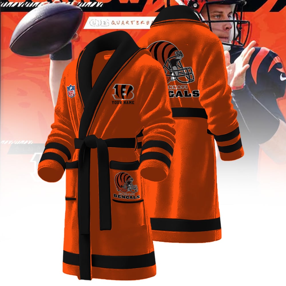 Cincinnati Bengals NFL Personalized Fleece Bathrobe